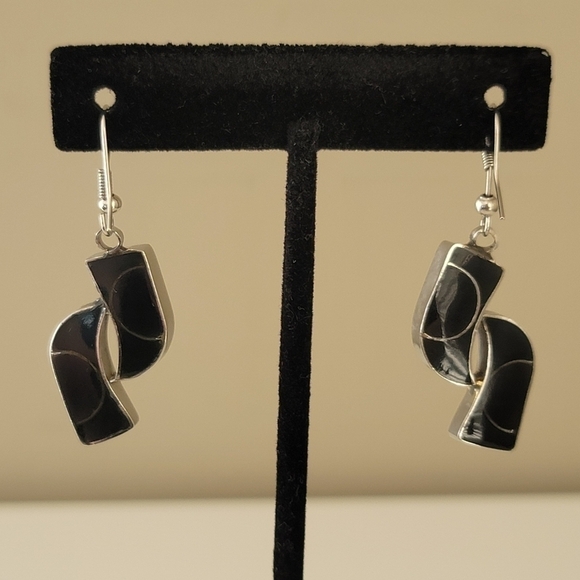 Unique Earrings Silvertone Iridescent Curve Earrings #1126 - Picture 7 of 10